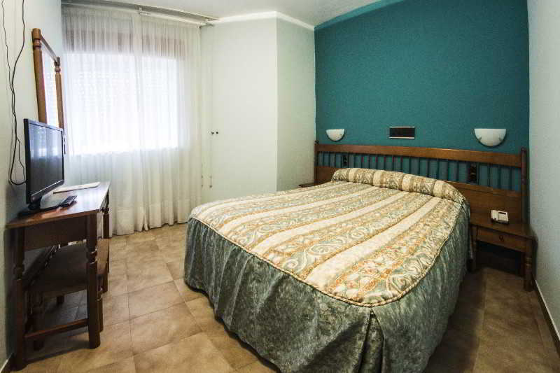 Hotel Novo Понферрада Екстер'єр фото